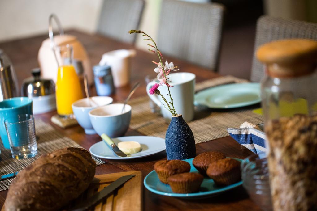 Au Mas Des Calmettes Bed & Breakfast Parisot  Eksteriør bilde